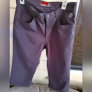 Novara Padded Cycling Capris- Size 32 Waist